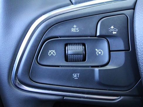 Used 2025 Buick Envista Sport Touring w/ Convenience II Package image 31