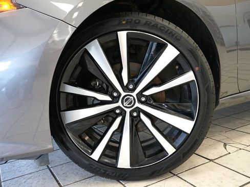 Used 2021 Nissan Altima 2.5 SR FWD image 50