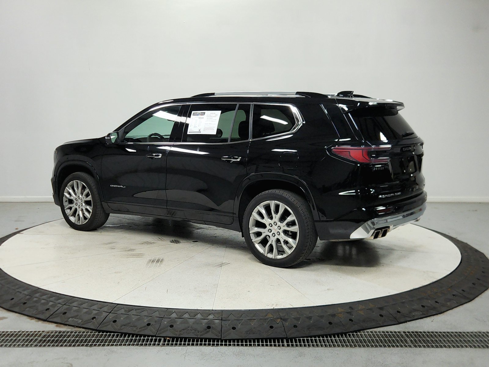 Used 2025 GMC Acadia Denali w/ Super Cruise Package AWD/4WD image 6