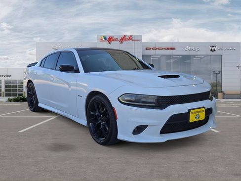 Used 2019 Dodge Charger R/T w/ Driver Confidence Group RWD image 7