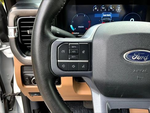 Certified 2026 Ford F250 Lariat AWD/4WD image 14