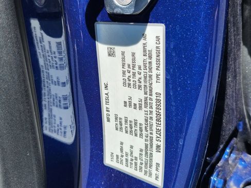 Used 2025 Tesla Model 3 Long Range AWD/4WD image 29