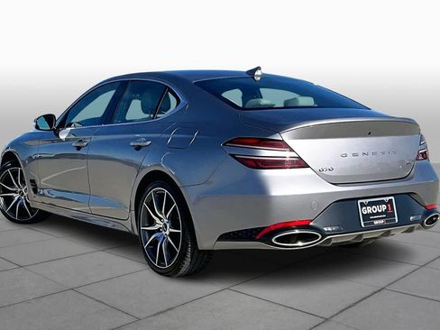 Used 2025 Genesis G70 2.5T image 11