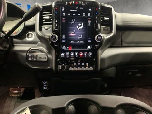 Used 2021 RAM 2500 Laramie w/ Night Edition AWD/4WD image 15
