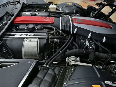 Used 2006 Mercedes-Benz SLR image 36