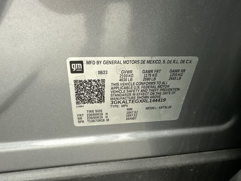 Certified 2024 GMC Terrain SLE w/ Driver Convenience Package AWD/4WD image 25