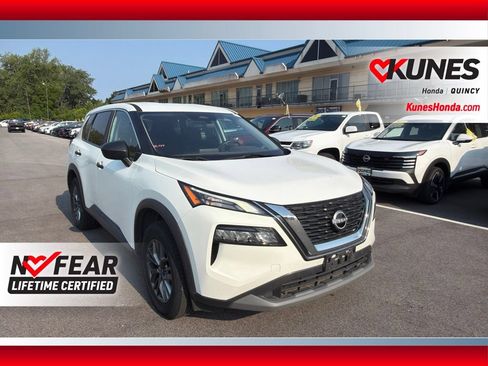 Used 2023 Nissan Rogue S AWD/4WD image 1