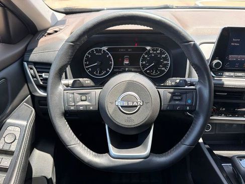 Certified 2023 Nissan Rogue SV w/ SV Premium B Package AWD/4WD image 22