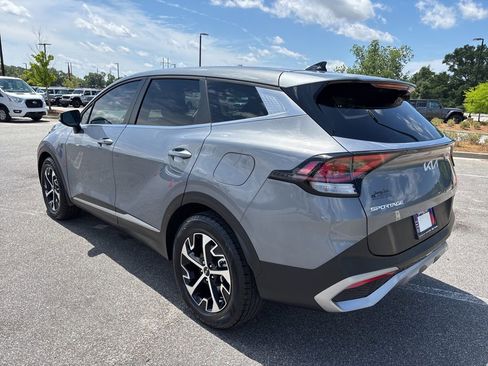 Used 2023 Kia Sportage EX FWD image 16