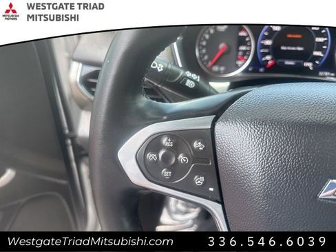 Used 2023 Chevrolet Traverse Premier w/ Redline Edition image 15