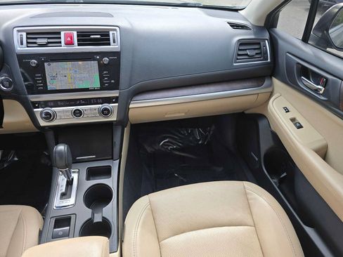 Used 2017 Subaru Outback 3.6R Limited AWD/4WD image 18