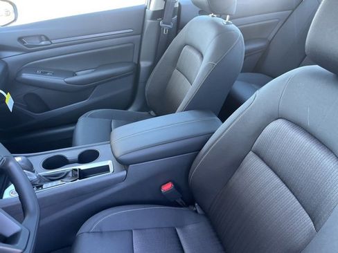 New 2025 Nissan Altima 2.5 S image 14