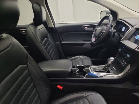 Used 2017 Ford Edge SEL w/ Equipment Group 201A AWD/4WD image 21