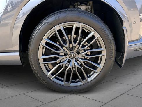 Used 2024 Lexus RX 500h F Sport w/ Convenience Package image 10