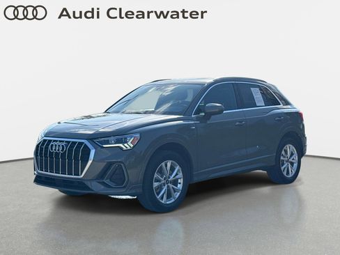 Certified 2025 Audi Q3 2.0T Premium AWD/4WD image 1