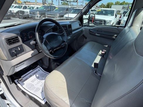 Used 2000 Ford F350 XL image 13