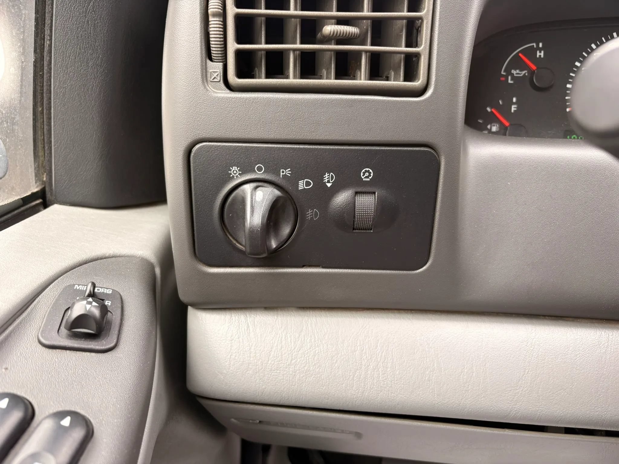 Used 2003 Ford F350 XLT AWD/4WD image 26