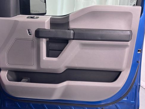 Used 2018 Ford F150 XL w/ Equipment Group 101A Mid AWD/4WD image 21