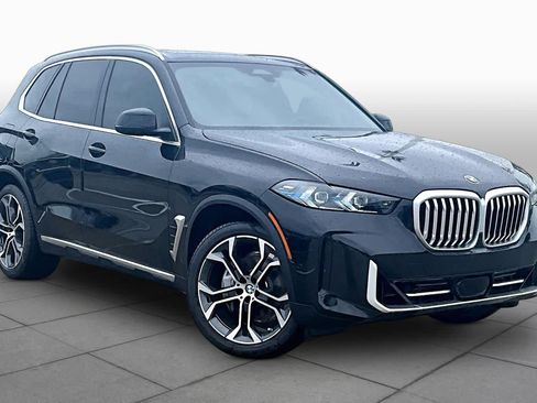 Used 2026 BMW X5 xDrive40i w/ Climate Comfort Package AWD/4WD image 2