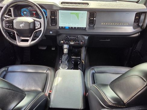 Used 2025 Ford Bronco Badlands AWD/4WD image 12