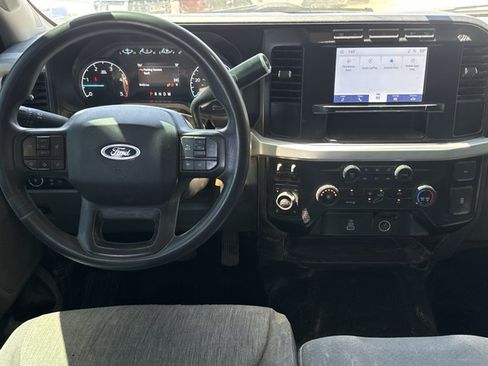 Used 2023 Ford F250 XL w/ STX Appearance Package AWD/4WD image 4