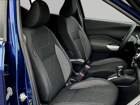 Certified 2020 Nissan Kicks SV w/ Exterior Package FWD image 31