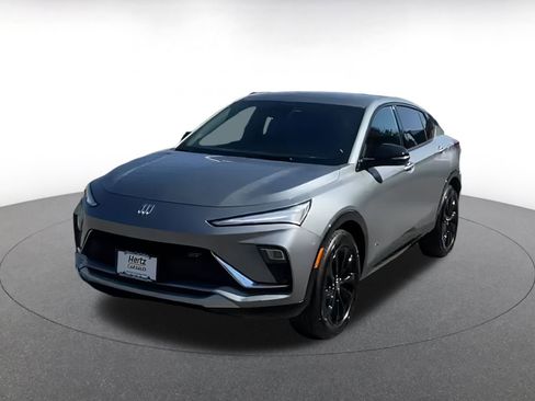 Used 2025 Buick Envista Sport Touring image 7