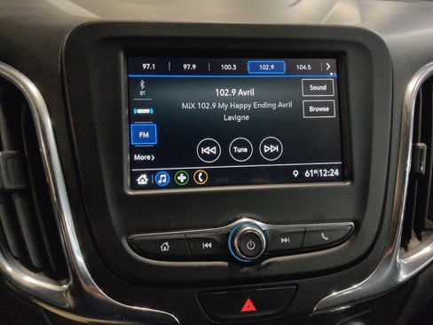 Used 2019 Chevrolet Equinox LT FWD image 25