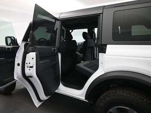 New 2026 Ford Bronco Big Bend AWD/4WD image 14