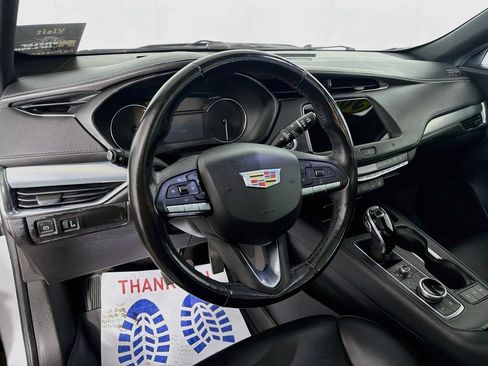 Used 2020 Cadillac XT4 Premium Luxury w/ Driver Awareness Package AWD/4WD image 9