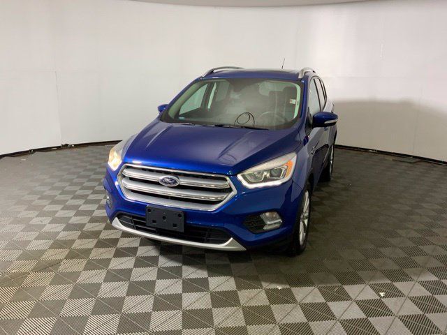 Used 2017 Ford Escape Titanium FWD image 3