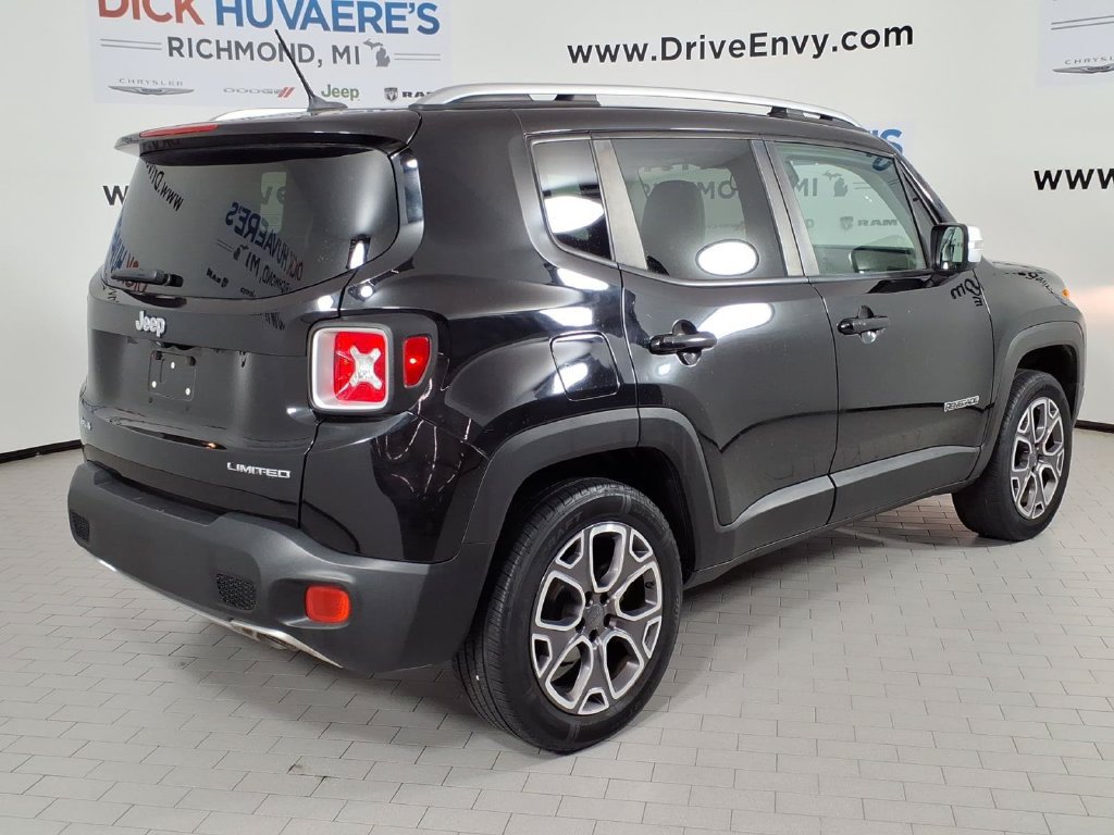 Used 2015 Jeep Renegade Limited AWD/4WD image 4