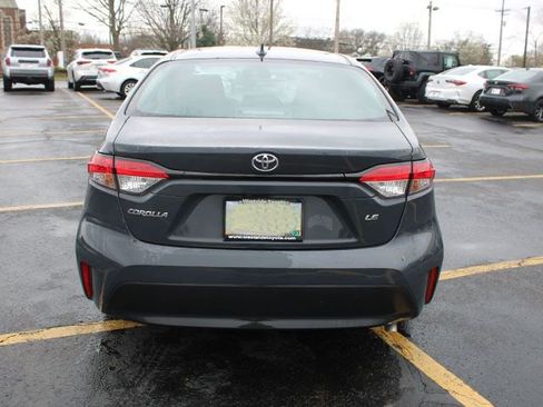 Used 2023 Toyota Corolla LE image 6