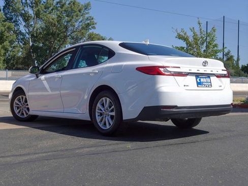 Used 2025 Toyota Camry LE FWD image 7