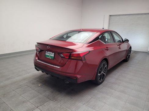 Used 2023 Nissan Altima 2.5 SR w/ SR Premium Package FWD image 9