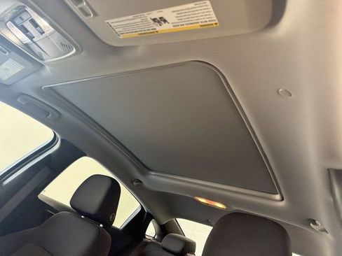 Used 2023 Chevrolet Malibu LT w/ Sport Edition image 22