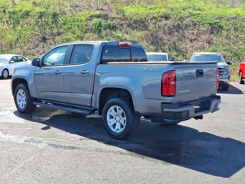Used 2022 Chevrolet Colorado LT w/ LT Convenience Package AWD/4WD image 4