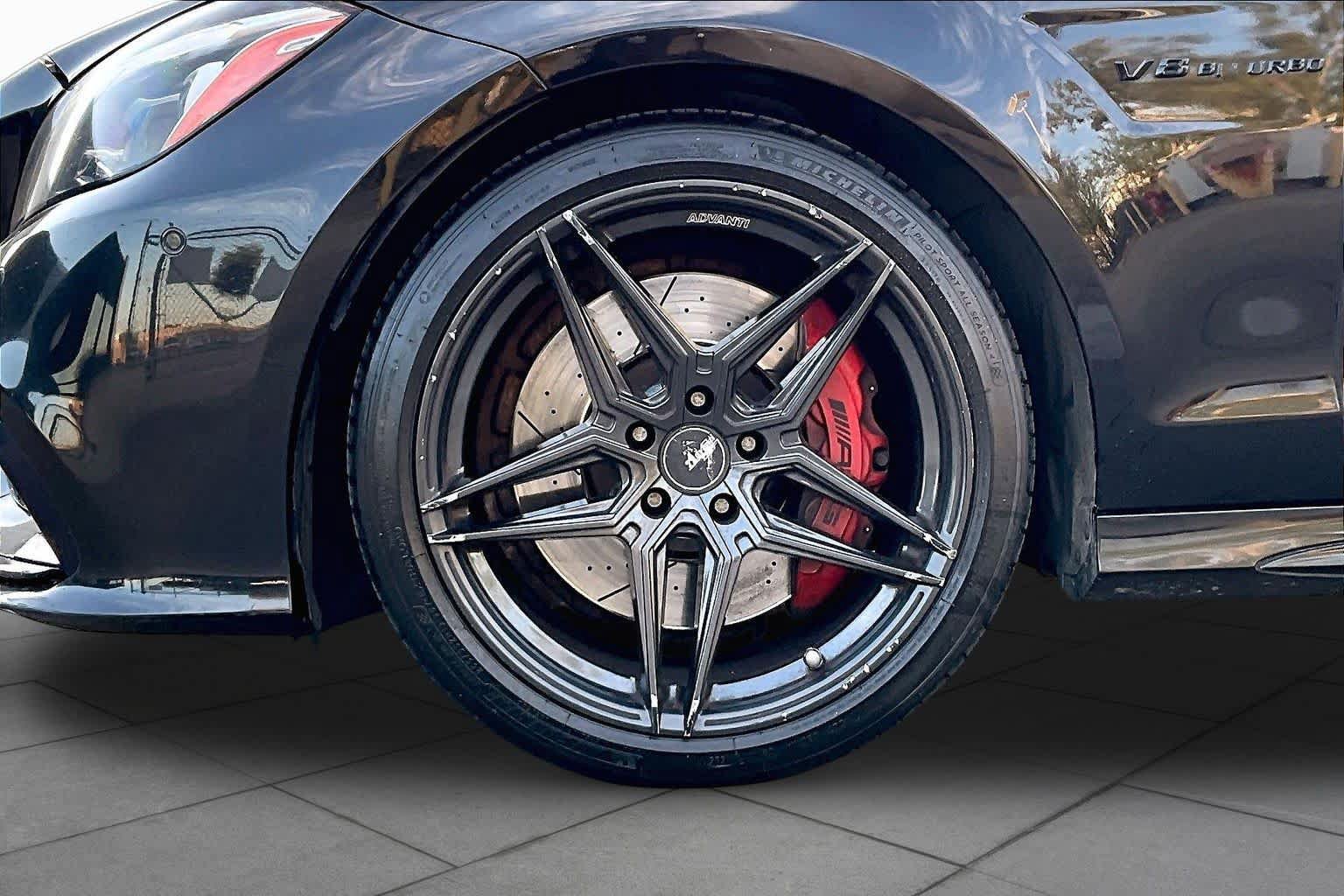 Used 2015 Mercedes-Benz CLS 63 AMG S-Model image 10
