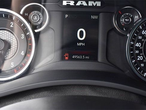 Used 2024 RAM 3500 Big Horn image 33