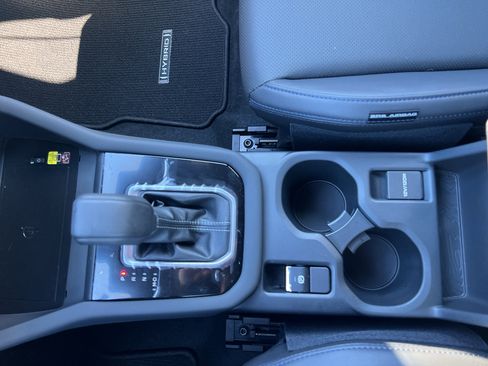 Certified 2025 Subaru Forester Limited image 16