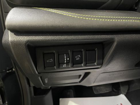 Used 2025 Subaru Outback Onyx Edition image 19