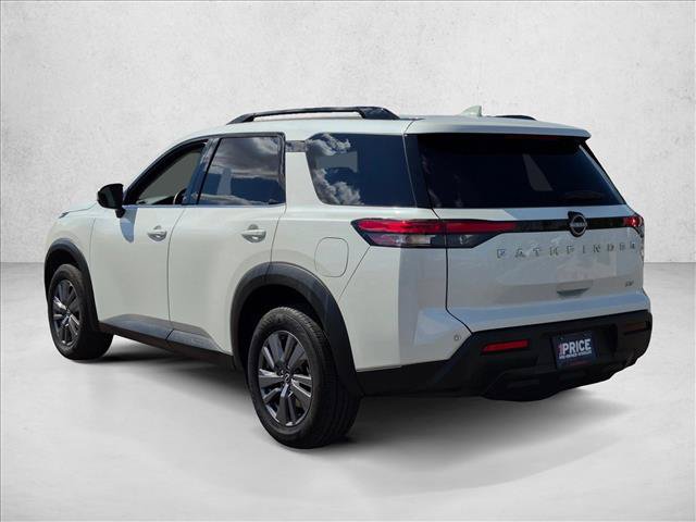 Used 2024 Nissan Pathfinder SV FWD image 7