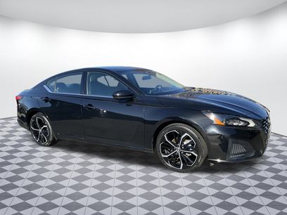 Used 2023 Nissan Altima 2.5 SR