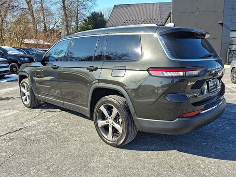 Used 2022 Jeep Grand Cherokee L Limited image 6