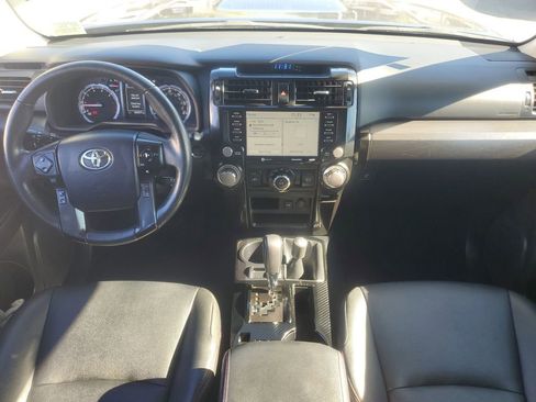 Used 2022 Toyota 4Runner TRD Off-Road Premium image 9