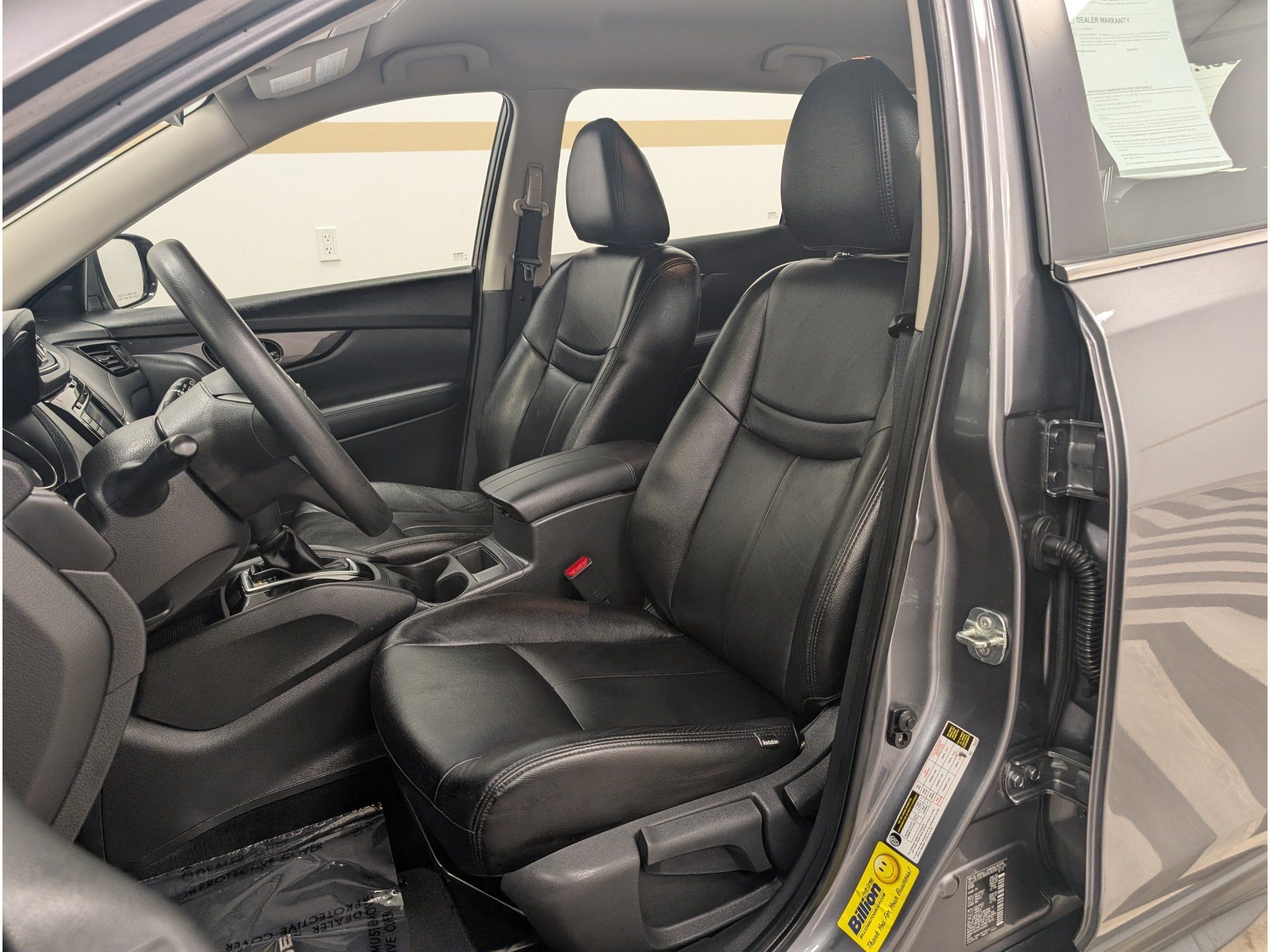 Used 2018 Nissan Rogue S AWD/4WD image 6