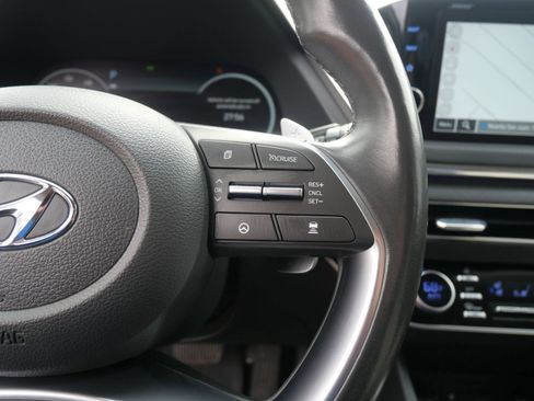 Used 2022 Hyundai Sonata Limited w/ Cargo Package image 22