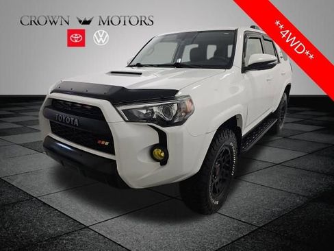 Used 2018 Toyota 4Runner TRD Pro AWD/4WD image 3