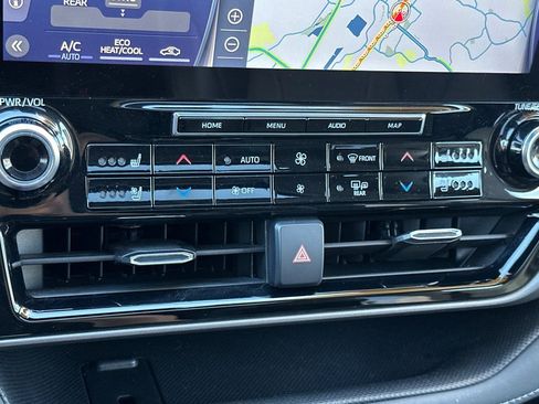 Certified 2022 Toyota Highlander Limited image 26