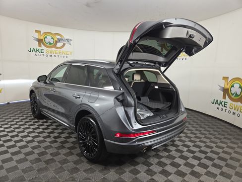 Used 2022 Lincoln Corsair Reserve w/ Luxury Package AWD/4WD image 34